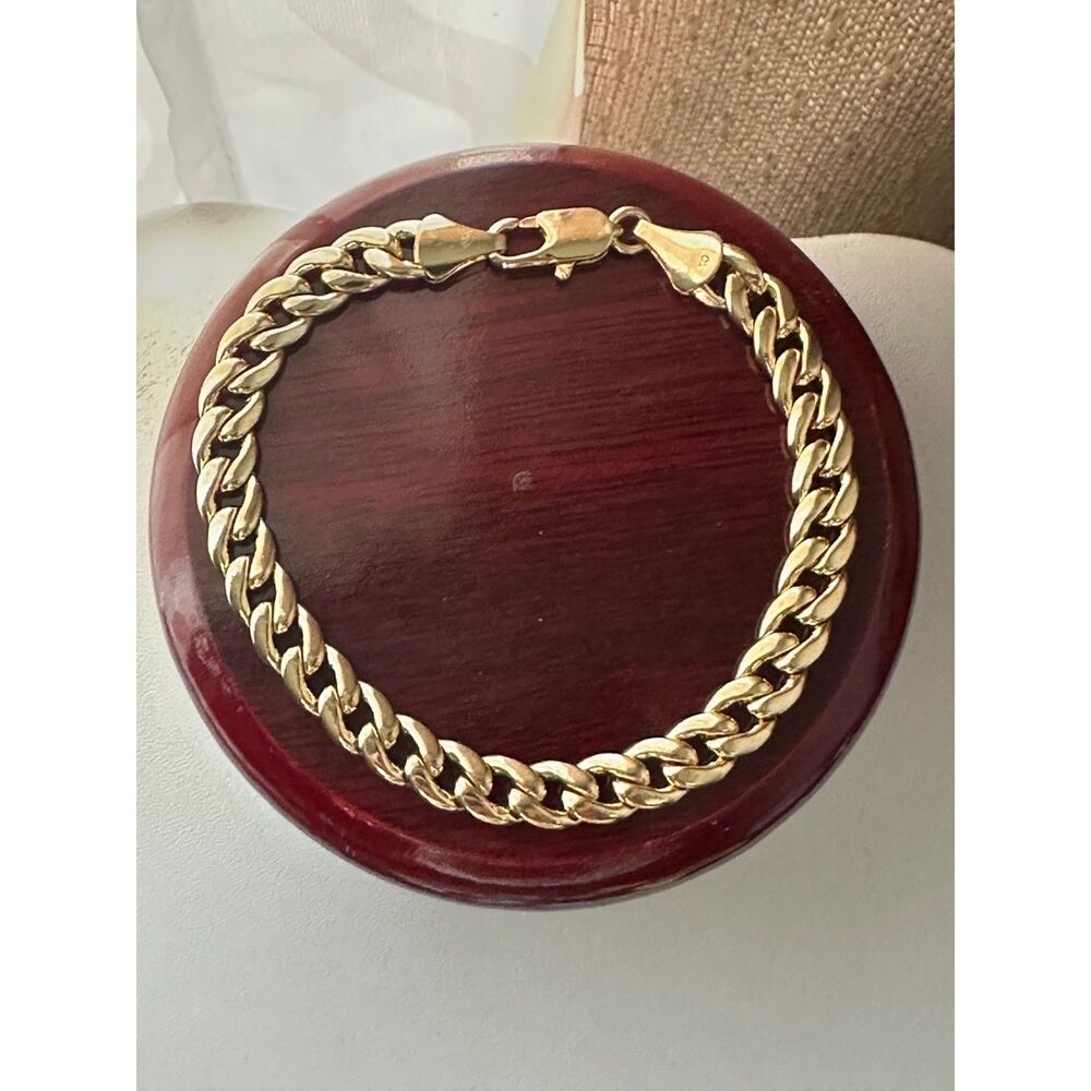 New Curve Link Bracelet in Quality Laminated Gold